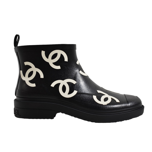 CHANEL Shoes - Chanel 23A Black White All Over Logo Rubber CC Low Top Short Ankle Rain Boots 41